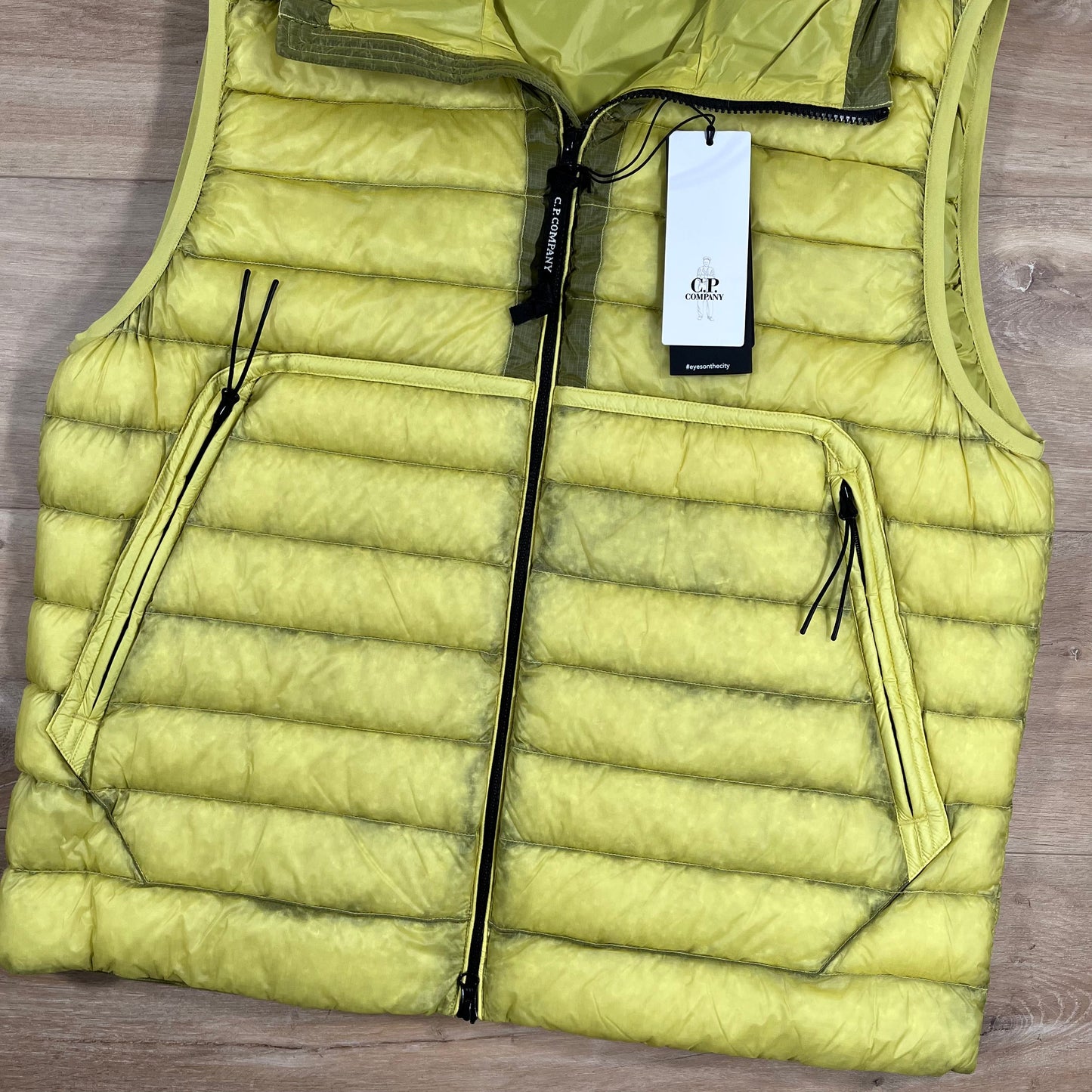 CP Company DD Shell Goggle Down Gilet in Green Sheen - Yellow